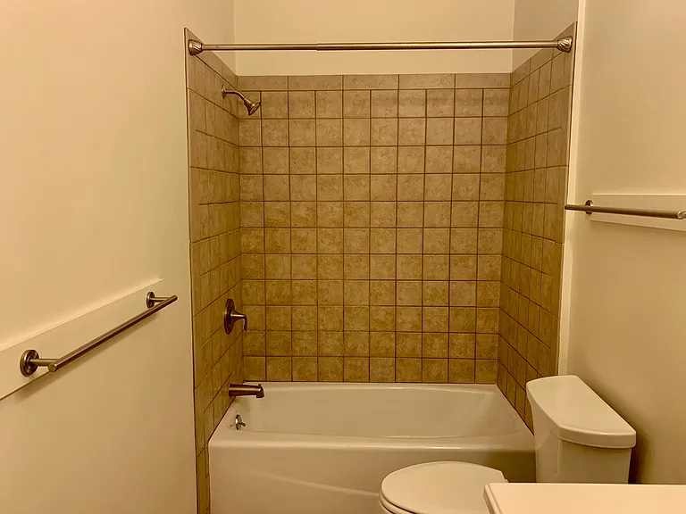 213 S 4th Ave #2B — Photo 16