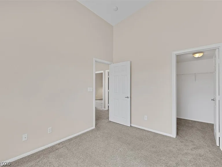 488 Parrot Beak St — Photo 13