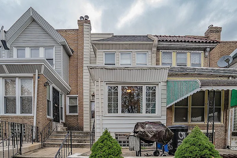5763 Haddington St photo 1