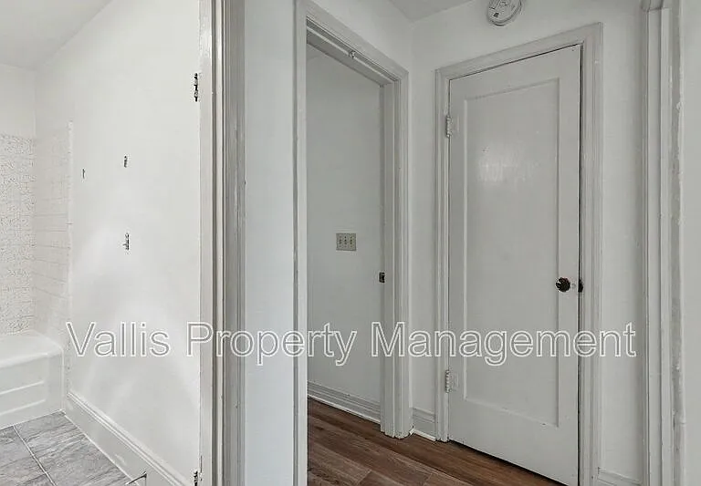 2151 Winter St SE — Photo 14