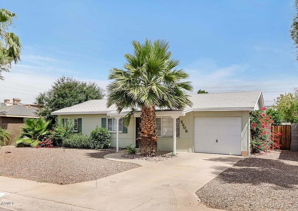 1st image of 2208 E Sells Dr