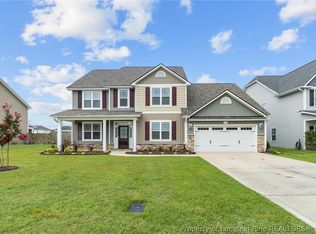 1616 Man O War Dr, Hope Mills, NC 28348