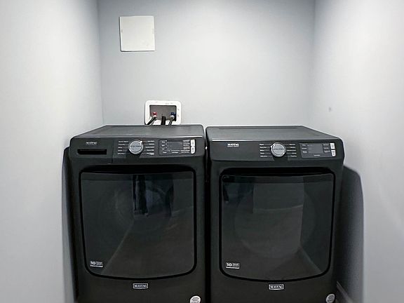 2nd image of 453 Court Ave Floor 1