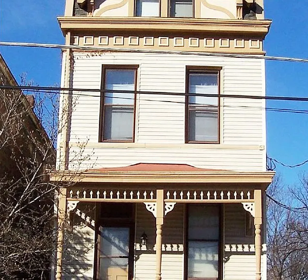 3255 Bishop St — Photo 12