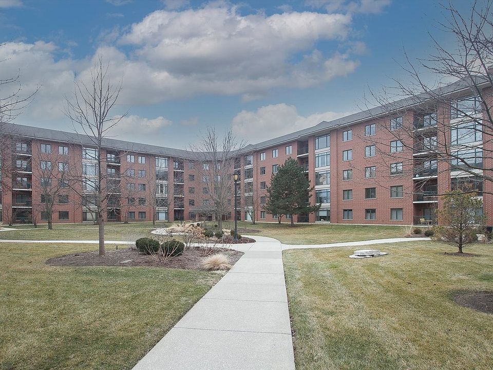 1st image of 865 E 22nd St #B306