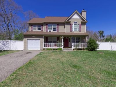27 Devon Lane, Middle Island, NY, 11953
