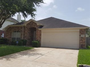 9808 Fair Brook Way, Pearland, TX 77584