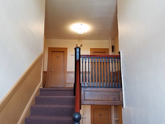 5th image of 1306 Holmden Ave APT 19