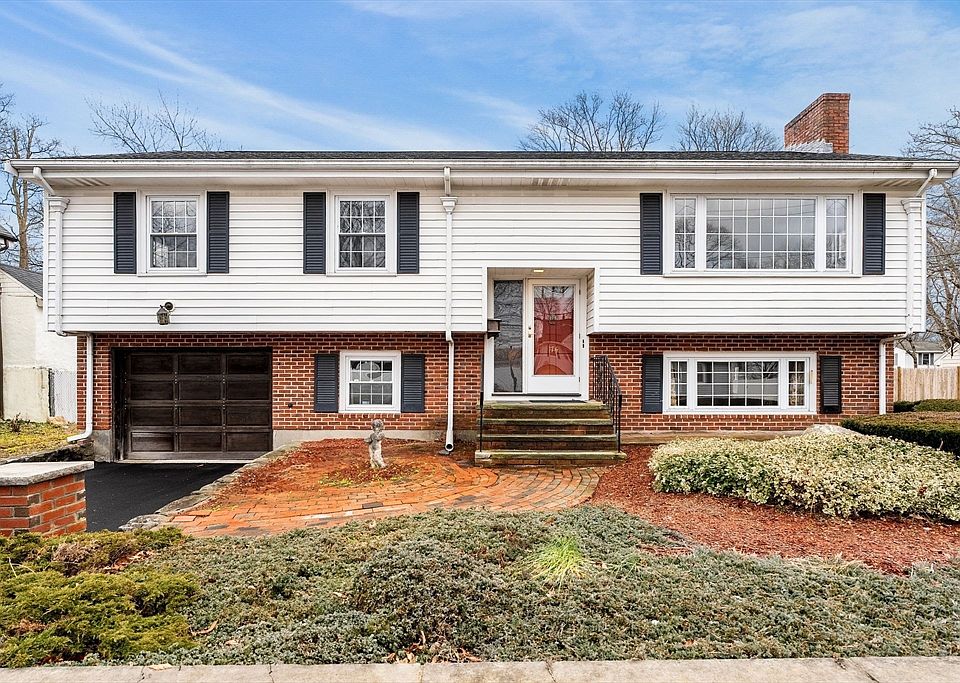 1st image of 174 Hillberg Ave