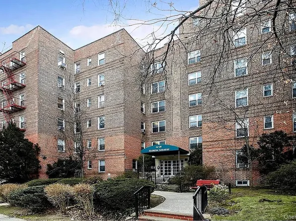 84-35 Lander Street image 1 of 15