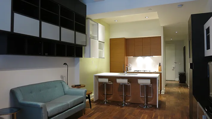 Rented by (Legacy) Elegran | media 8