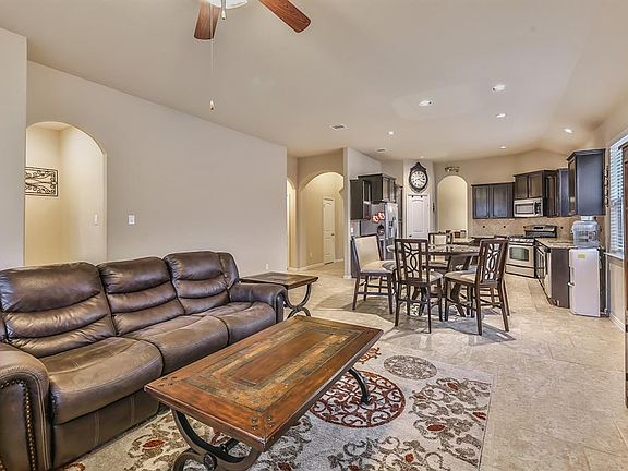 5th image of 7419 Casita Dr