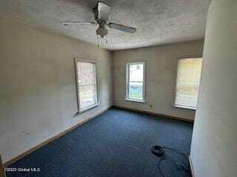 5th image of 4 Harrison Place