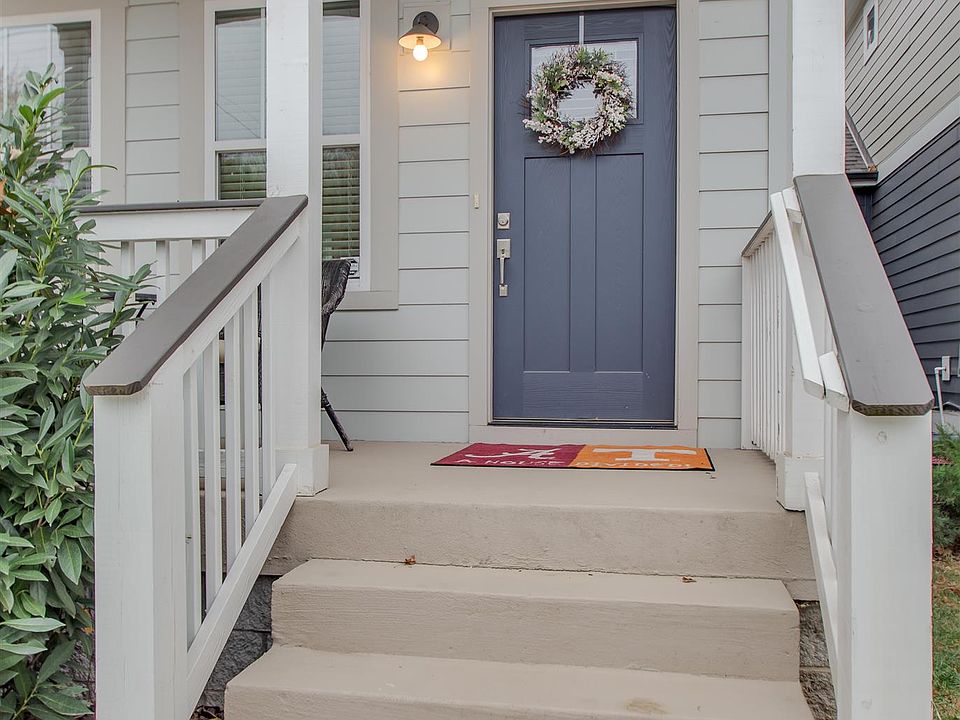 2nd image of 517A Southgate Ave