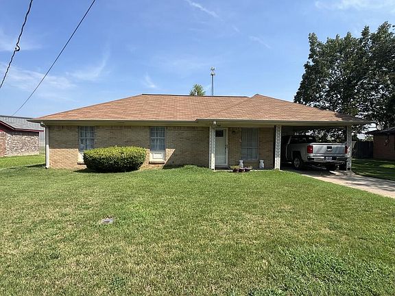 2nd image of 909 Linbar St