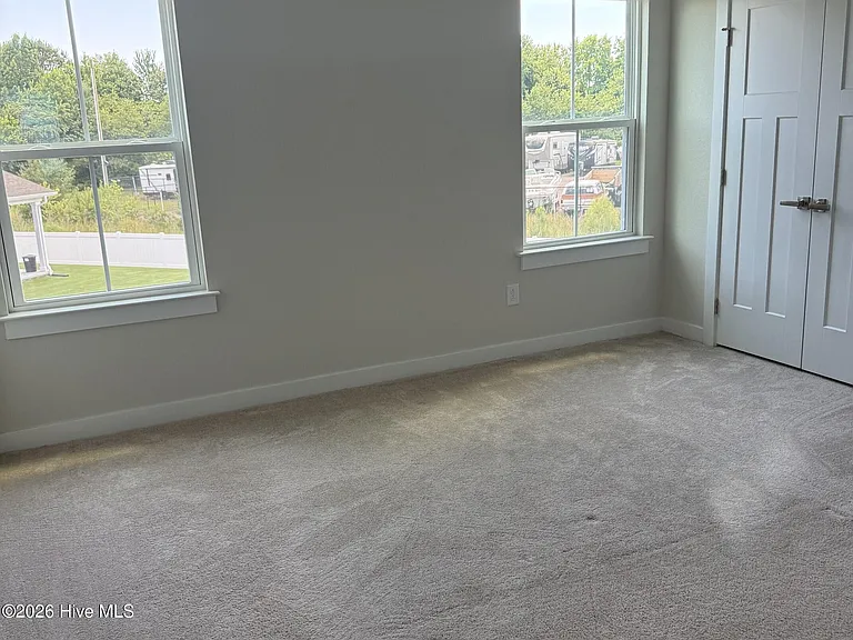 407 Green Lake Rd — Photo 25