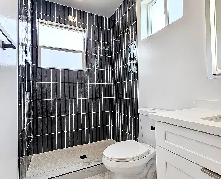 1272 Froude St #1272 — Photo 10