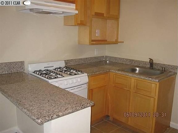 5th image of 5412 Esmond Ave