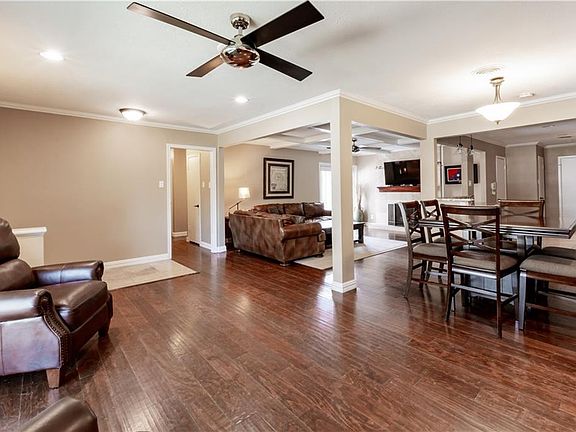 5th image of 10525 Cromwell Dr