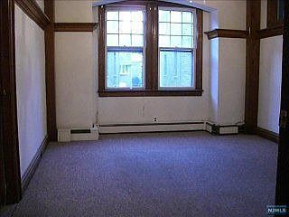 4th image of 781 Jefferson Ave