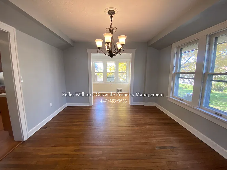 2182 Carabel Ave — Photo 7