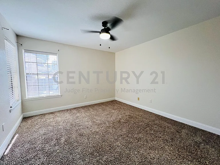 4220 Madera Rd — Photo 21