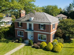 19 W King St, Ephrata, PA 17522