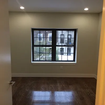 Rented by Location Realty | media 24