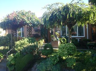 2855 NW 59th St, Seattle, WA 98107