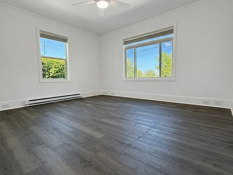 125 Willow Ave #C — Photo 19