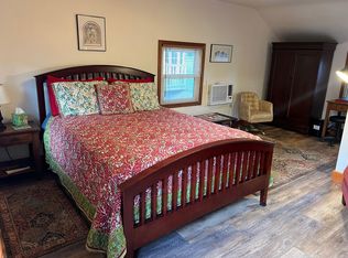331 N Main St #2, Ashland, OR 97520