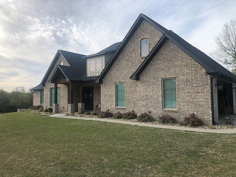 1st image of 8202 Claire Ave