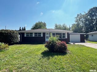 2118 N Drury Ln, Peoria, IL