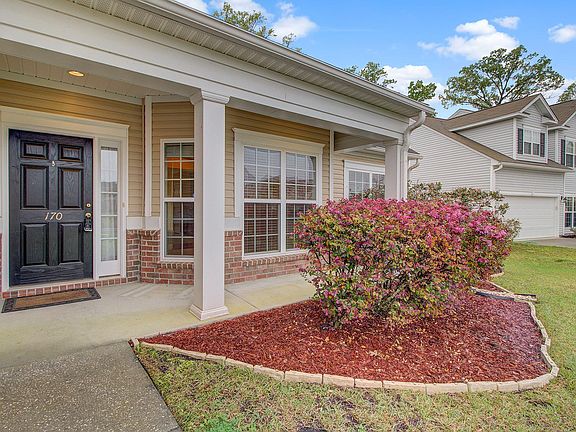 5th image of 170 Mayfield Dr