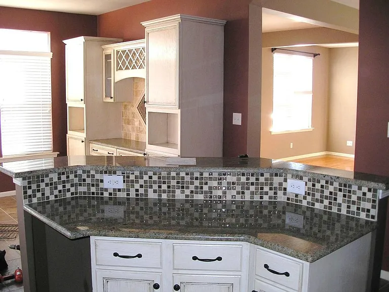 109 Cabernet Dr — Photo 2