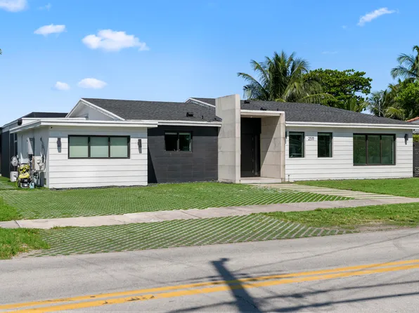 2511 NE 209th Terrace, Miami, FL 33180