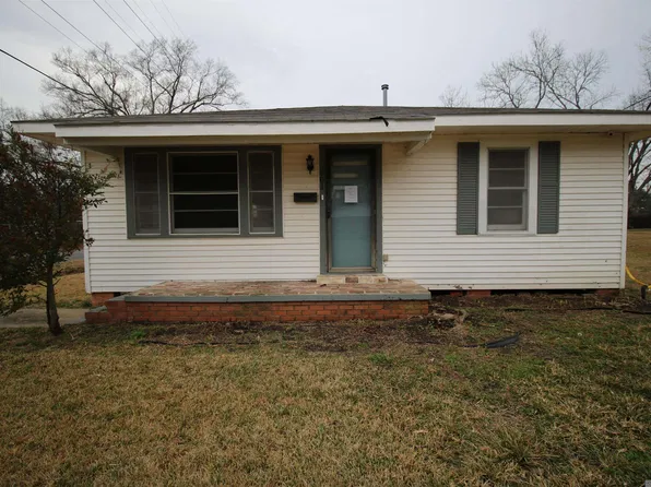 901 N 7th St, Eunice, LA 70535