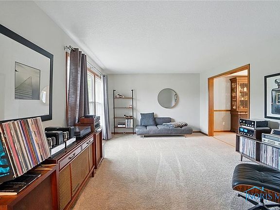 5th image of 8011 Littlefield Ct