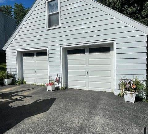 3rd image of 3 Lawrence St