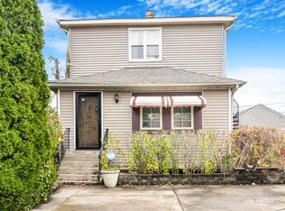 6041 Erie Ave, Hammond, IN 46320