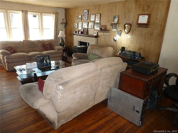3rd image of 124 Bel Aire Cir