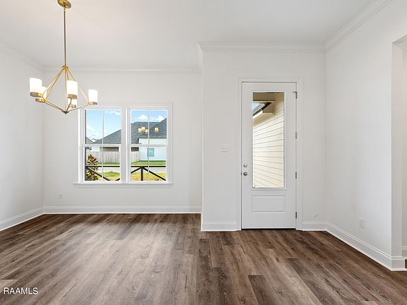4th image of 308 White Sky Dr