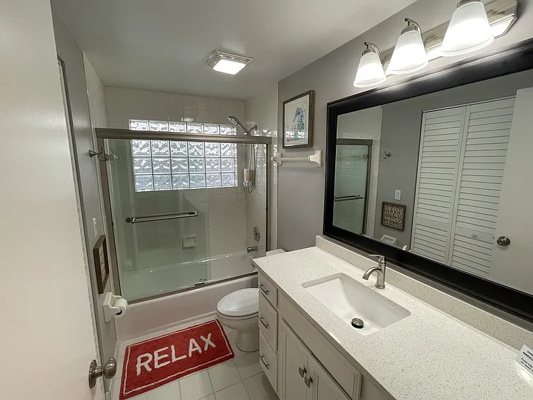 1 SW Osceola St #9 — Photo 7