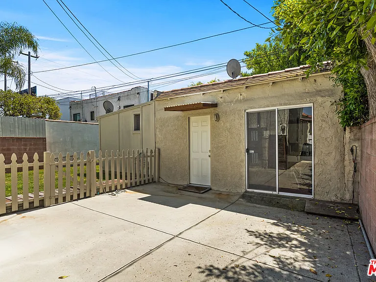 1150 Grant Ave — Photo 24