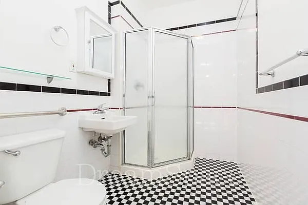 Rented by Dream Space Realty | media 14