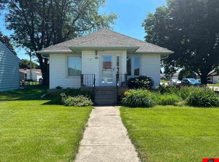 500 N Ash St, Dodge, NE 68633