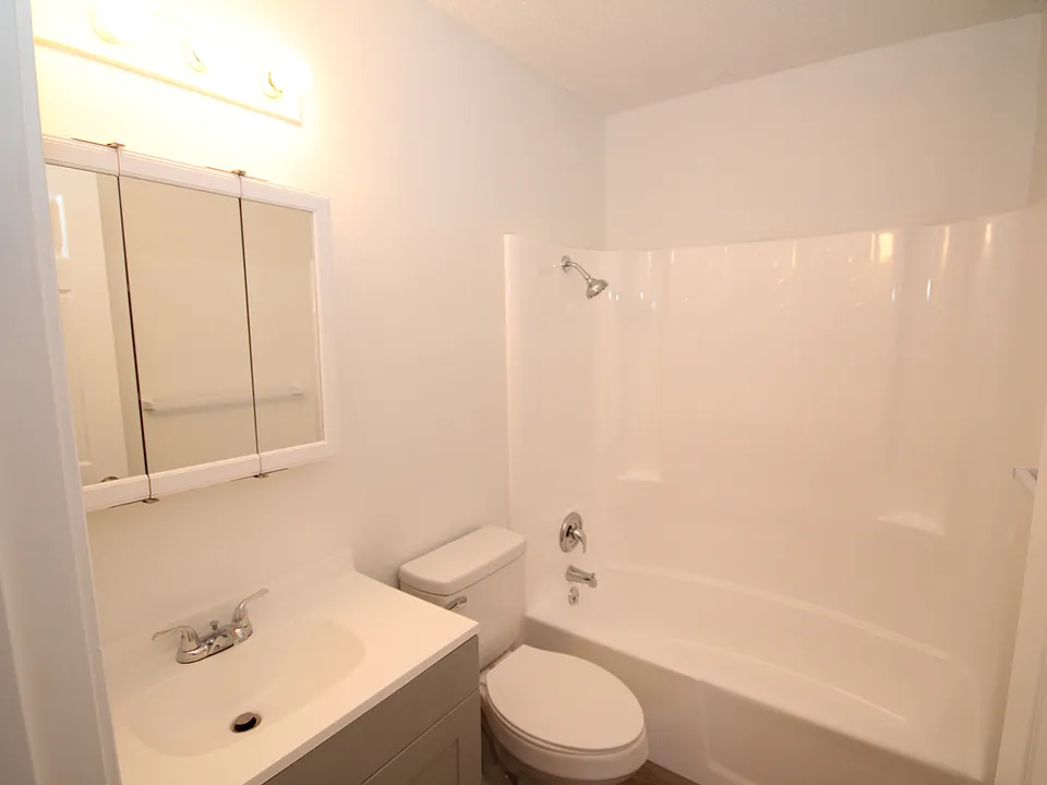 1017 Mariner Cir #1037