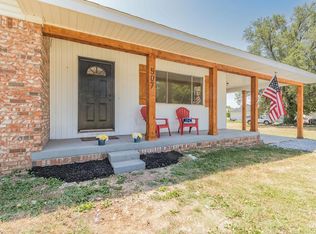 507 Birmingham St SE, Gravette, AR 72736