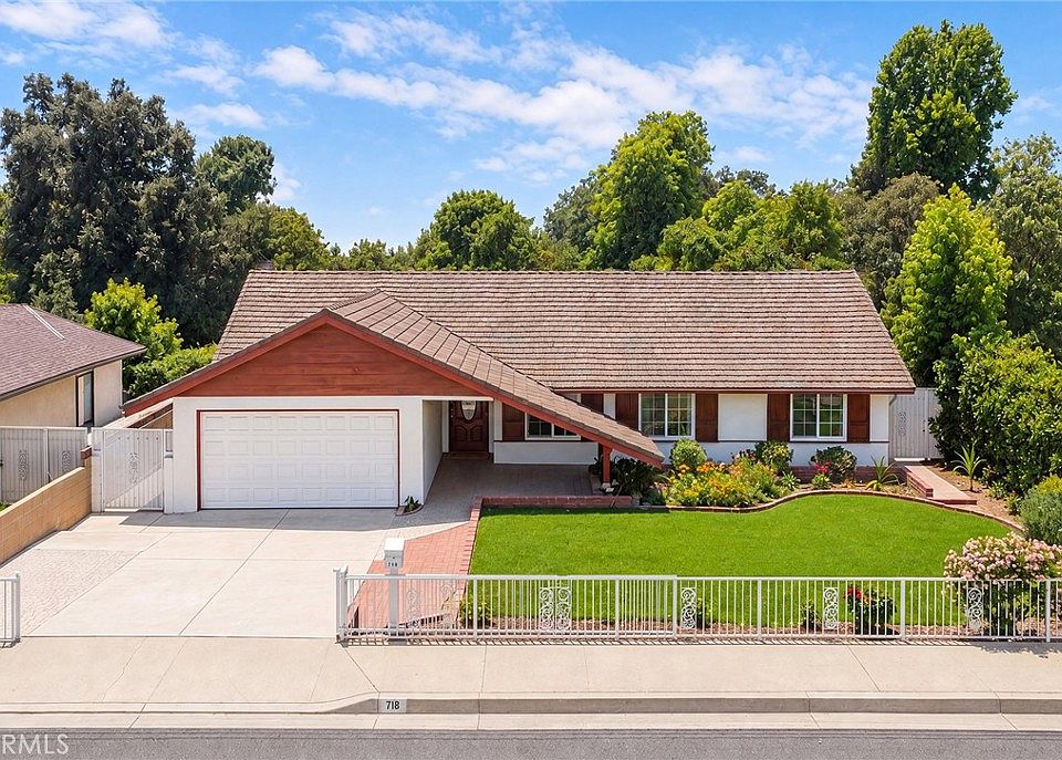 1st image of 718 Camino Grove Ave
