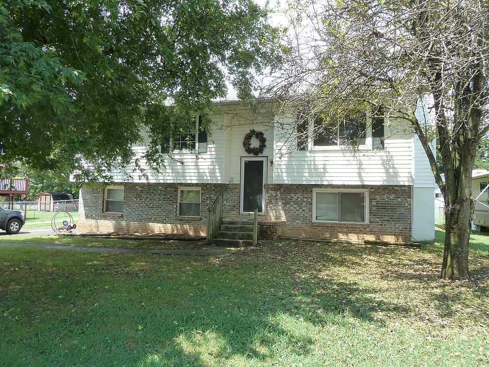 1st image of 4113 Deer Creek